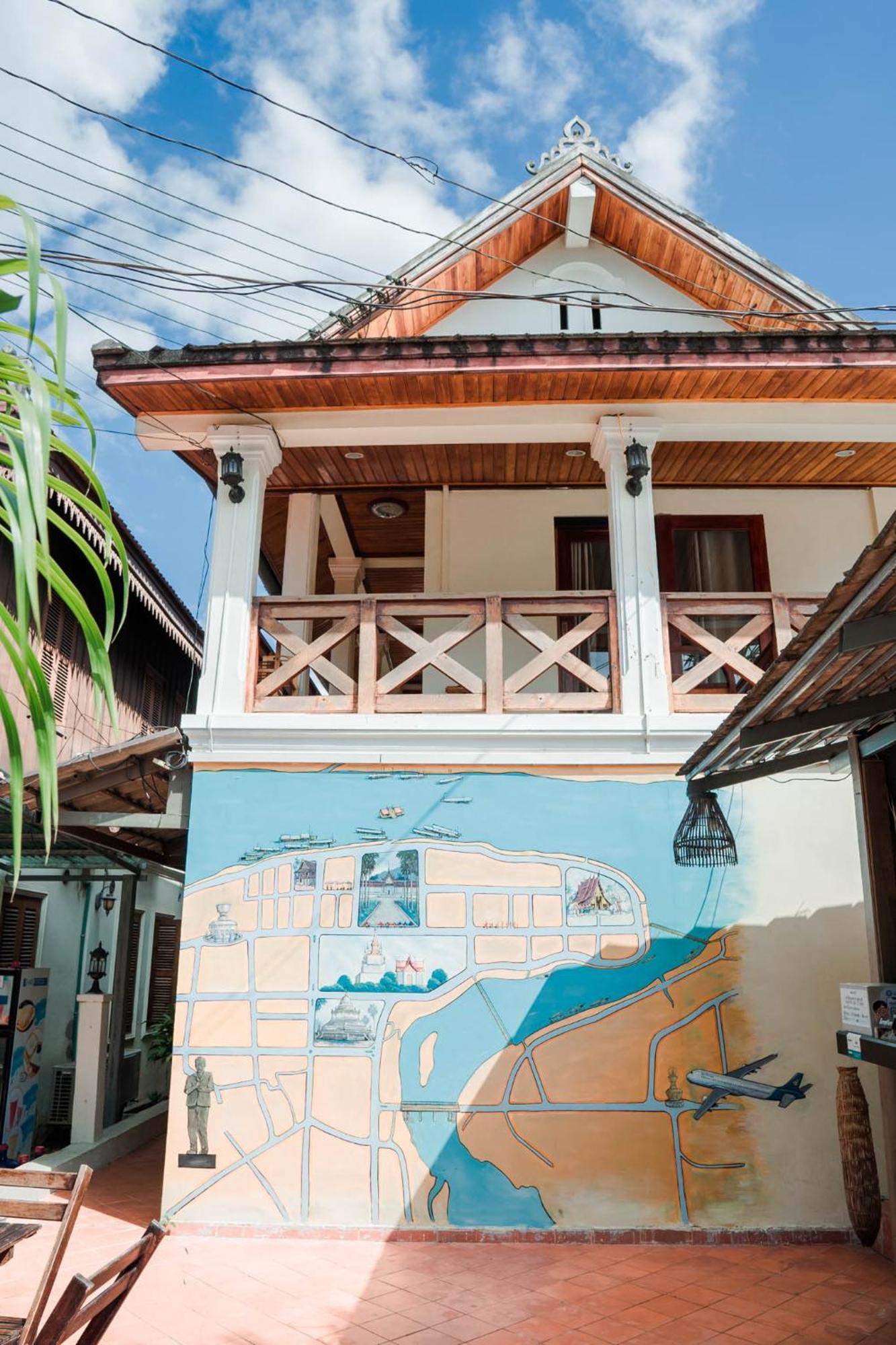 Oudomsouk Luang Prabang Hotel Екстериор снимка